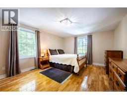 560 Squires Street, Fredericton, NB E3B3V4 Photo 15