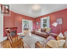 Sunroom - 20 Boundary Street, St  Stephen, NB E3L1N8 Photo 10