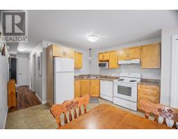 28 Westport Drive thumbnail 15