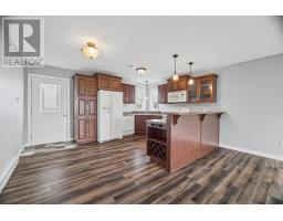 28 Westport Drive thumbnail 4