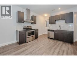 4pc Bathroom - 74 Cathcart Street, Hamilton, ON L8R1M5 Photo 6