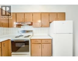 2506 Longfellow Avenue, Windsor, ON N9E2K9 Photo 16