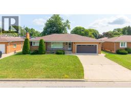 2506 Longfellow Avenue, Windsor, ON N9E2K9 Photo 43