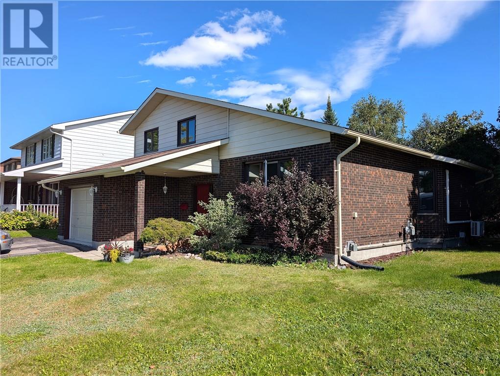 587 Jupiter Court - 3