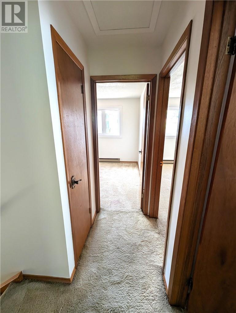 587 Jupiter Court - Image 35