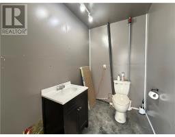2924 Highway 69n Unit# 5b, Val Caron, ON P3N1E3 Photo 9