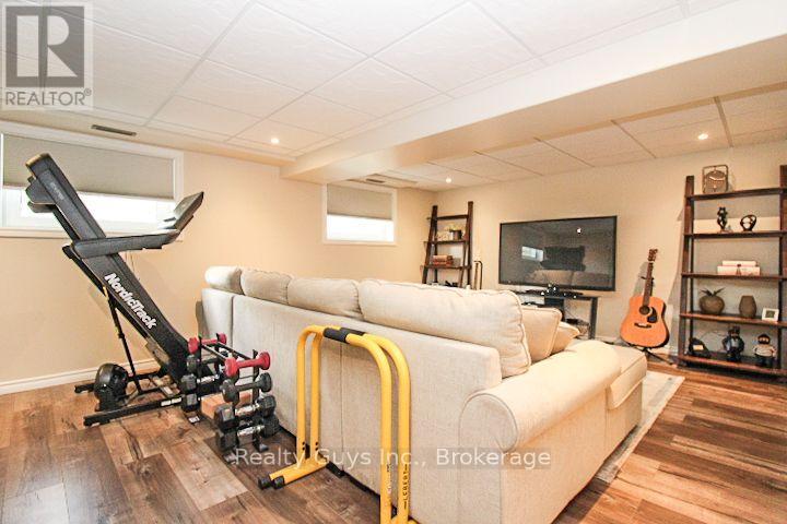 2106 SPRINGWOOD ROAD - 31