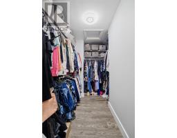 161 Lanark Drive thumbnail 19
