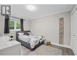 161 Lanark Drive thumbnail 20