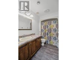 161 Lanark Drive thumbnail 22