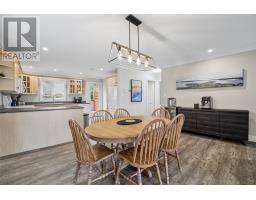 161 Lanark Drive thumbnail 9