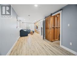 6 Timber Place thumbnail 16