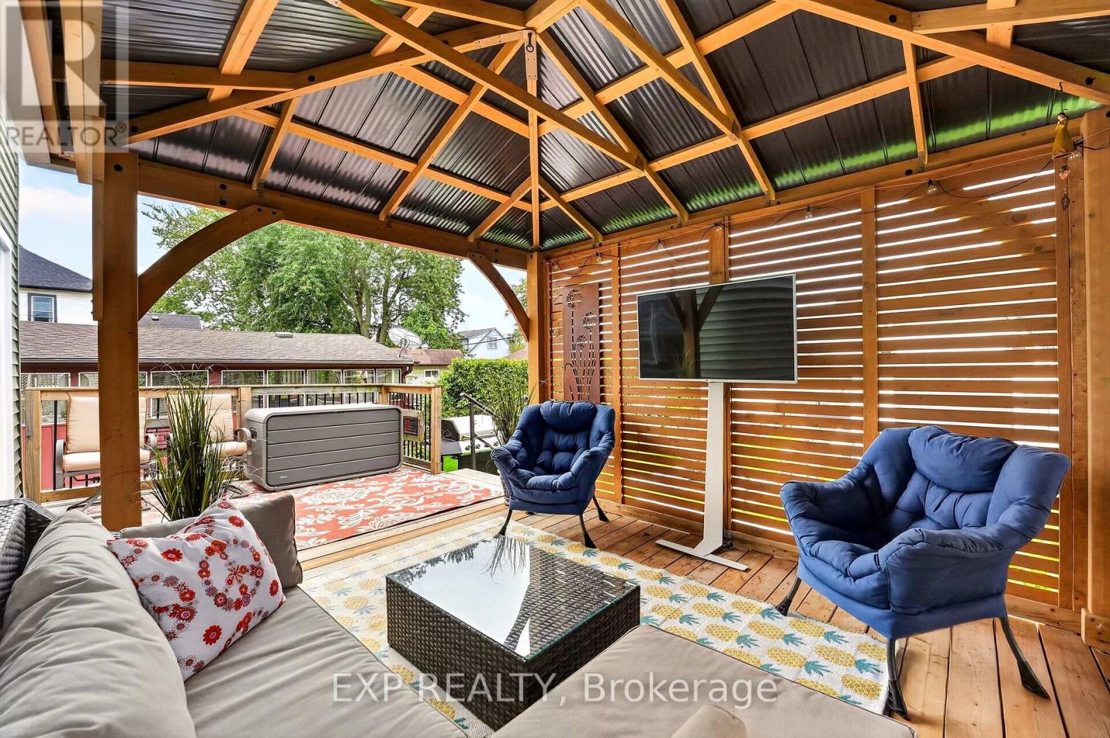 888 STEELE STREET - Image 41