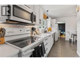 Living room - 244 Leslie Street, Moncton, NB E1C6M9 Photo 11
