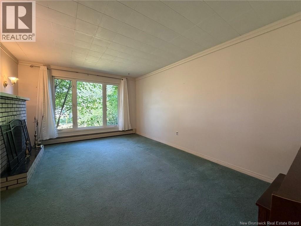54 Northwest Road - Image 15
