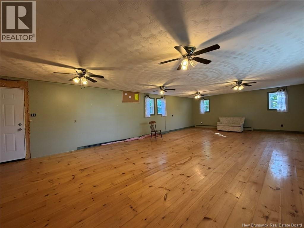 54 Northwest Road - 24