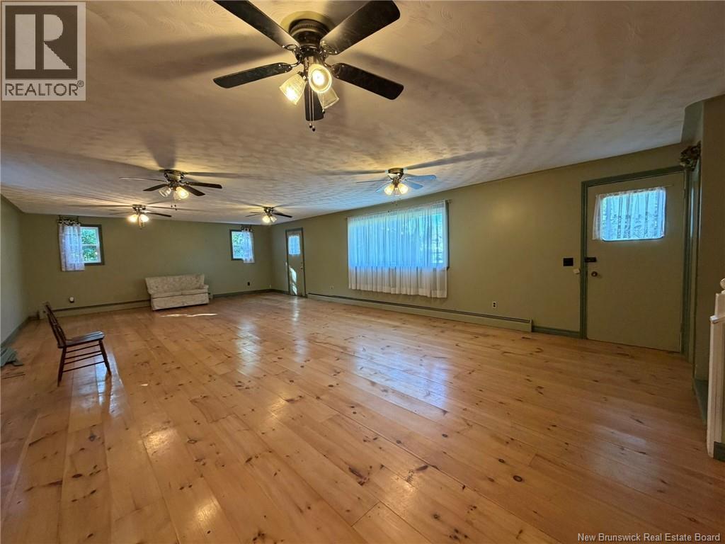 54 Northwest Road - 25
