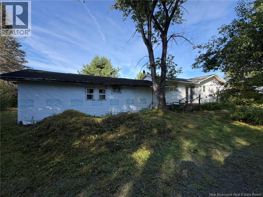 54 Northwest Road - Image 5