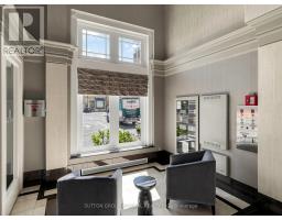 1004 - 2 Covington Road, Toronto, ON M6A3E2 Photo 6