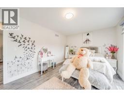 2405 Roxborough Boulevard, Windsor, ON N9E2Z7 Photo 23