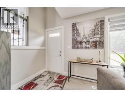2405 Roxborough Boulevard, Windsor, ON N9E2Z7 Photo 38