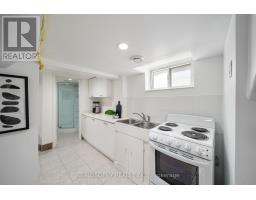 69 Squires Avenue, Toronto, ON M4B2R7 Photo 22