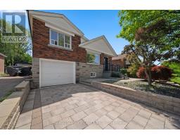 69 Squires Avenue, Toronto, ON M4B2R7 Photo 29