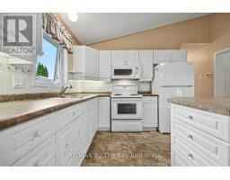 30 St James Place, Wasaga Beach, ON L9Z3A8 Photo 13