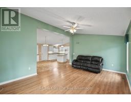 30 St James Place, Wasaga Beach, ON L9Z3A8 Photo 15