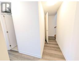 1418 - 15 David Eyer Road, Richmond Hill, ON L4S1M4 Photo 17