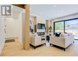5 Bradbury Crescent, Toronto, ON M9C4B1 Photo 17