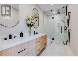 5 Bradbury Crescent, Toronto, ON M9C4B1 Photo 25
