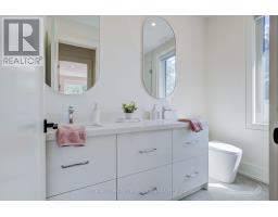5 Bradbury Crescent, Toronto, ON M9C4B1 Photo 34