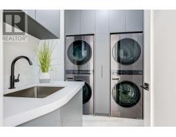 5 Bradbury Crescent, Toronto, ON M9C4B1 Photo 35