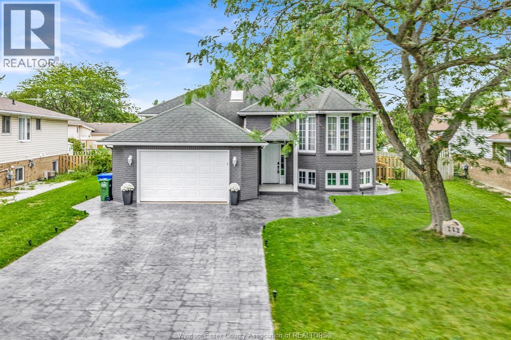 Property for sale at 242 GEORGE CRESCENT