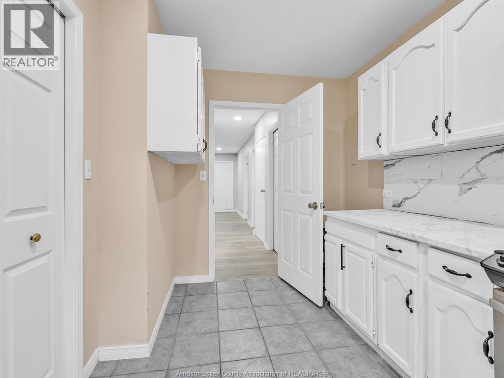 242 GEORGE CRESCENT - Image 35
