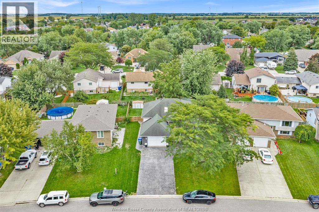 242 GEORGE CRESCENT - 49