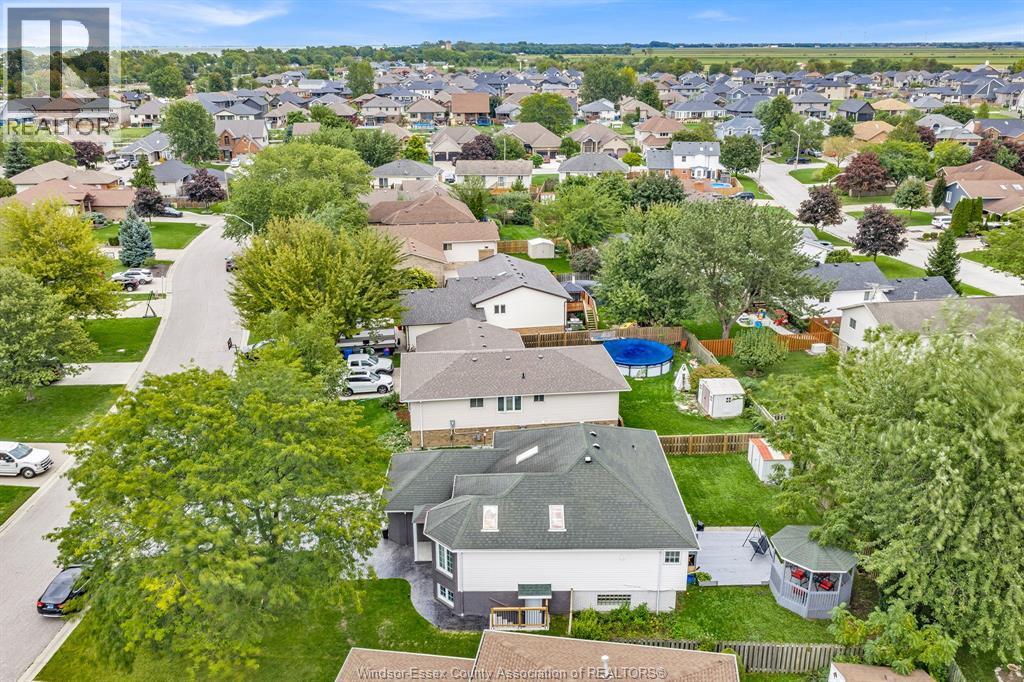 242 GEORGE CRESCENT - 50
