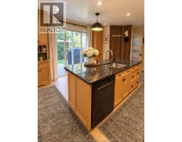 22 Northview Road, Ottawa, ON K2E6A7 Photo 25