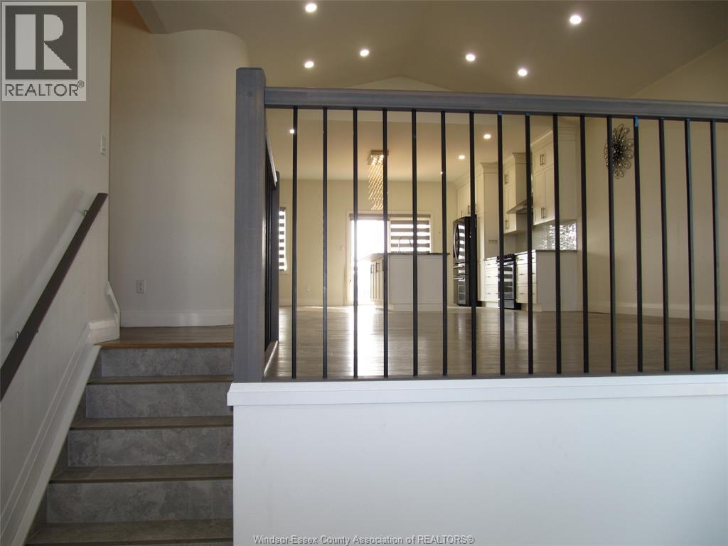 305 Morin Road - 4
