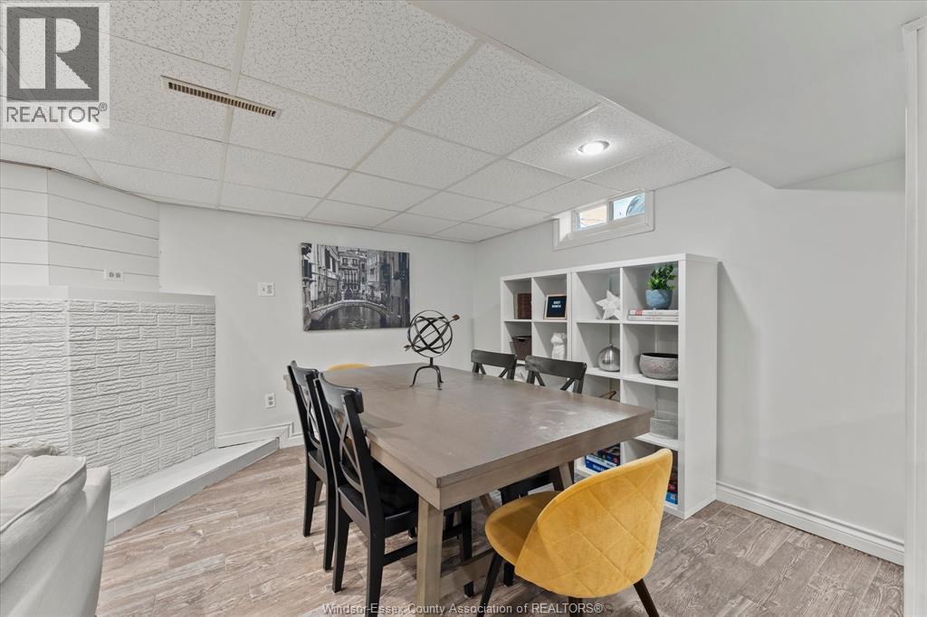 3425 Roxborough BOULEVARD - 20
