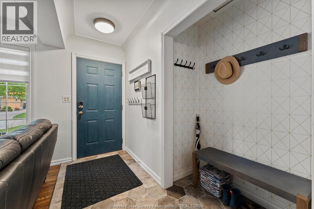 3425 Roxborough BOULEVARD - 3