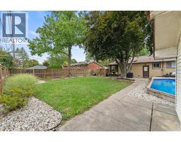 3425 Roxborough Boulevard, Windsor, ON N9E2Z9 Photo 35