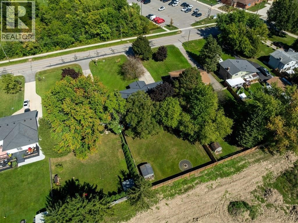 3549 Egremont Road — photo 45