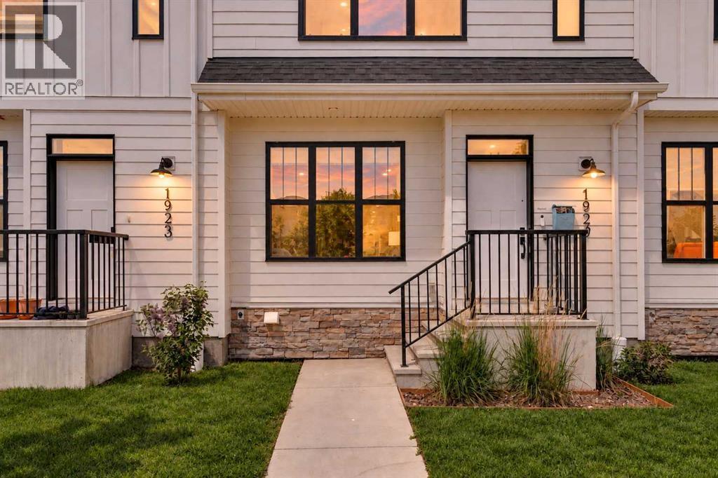 1927 42 Street NW, Calgary, Alberta, T3B5H1 — thumbnail 2