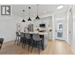 1927 42 Street NW - photo 11