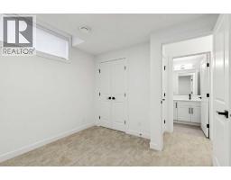1927 42 Street NW - photo 32