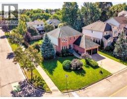 3 Greencroft Court, Kitchener, ON N2N3H6 Photo 47
