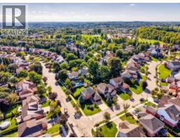 3 Greencroft Court, Kitchener, ON N2N3H6 Photo 48