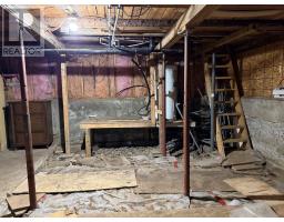 2 Birch Street thumbnail 17